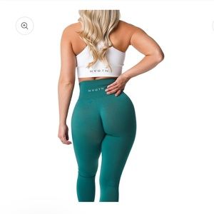 NVGTN seamless leggings in emerald - large